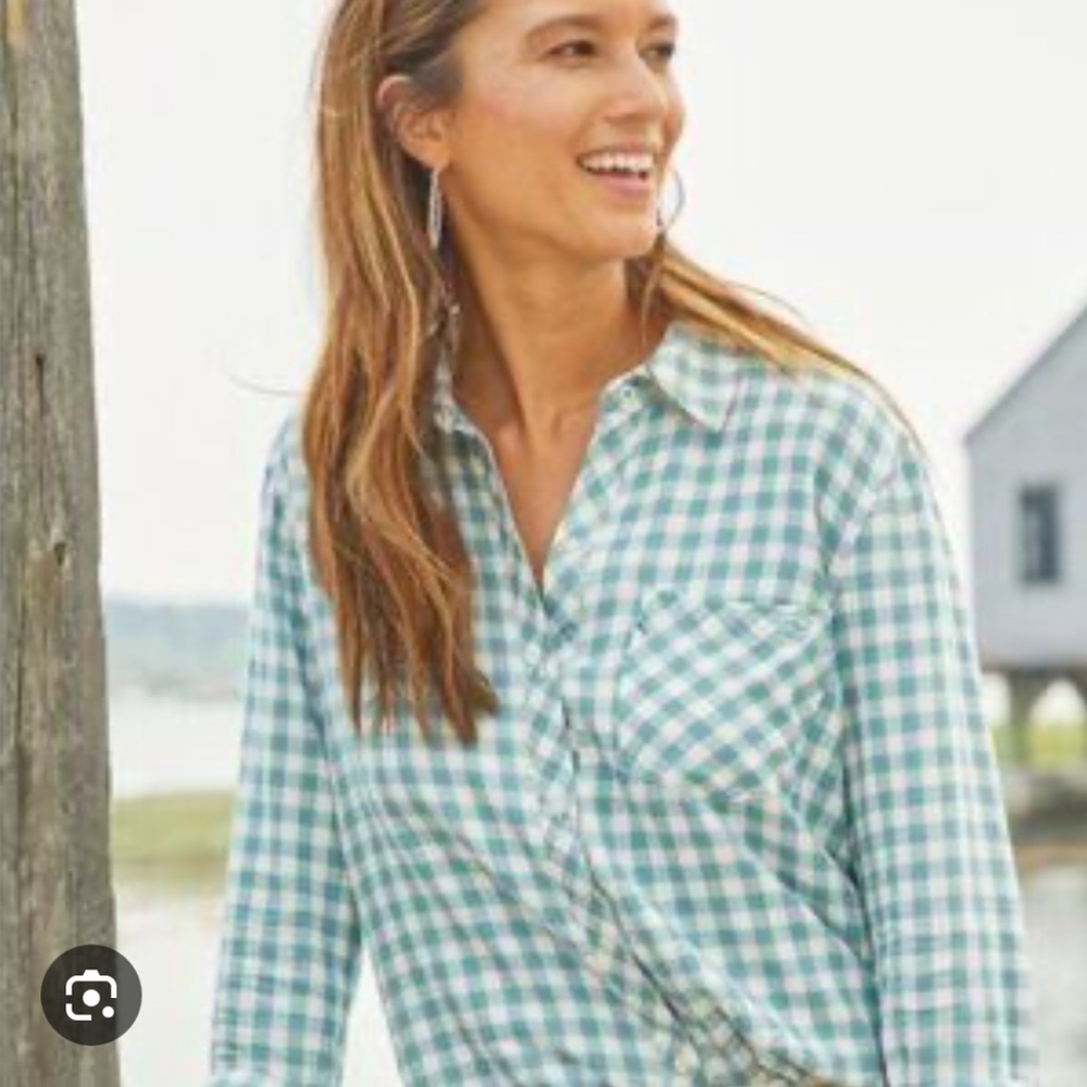 Vineyard Vines Gingham Button Down Shirt 2 EUC CLEAN GIRL PREPPY